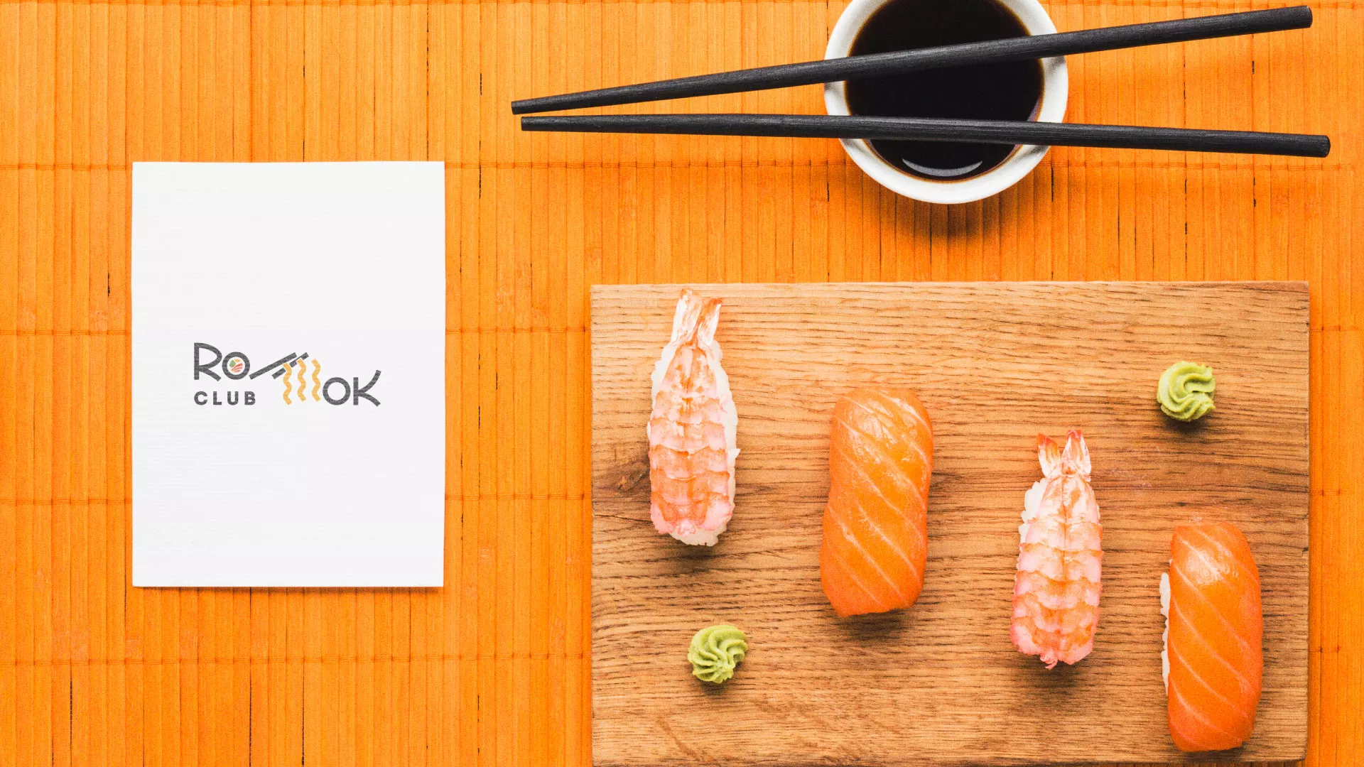 Создание логотипа суши-бара «Roll Wok Club» в Верхней Салде