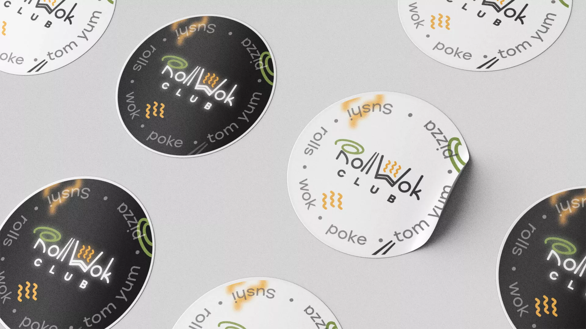 Разработка наклеек для суши-бара «Roll Wok Club» в Верхней Салде